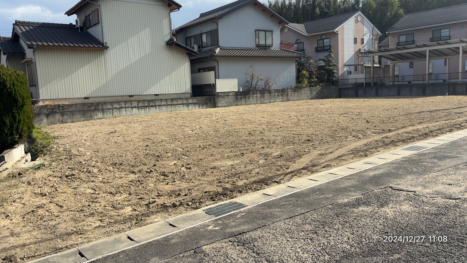 知多市八幡字左り62-11　62-6