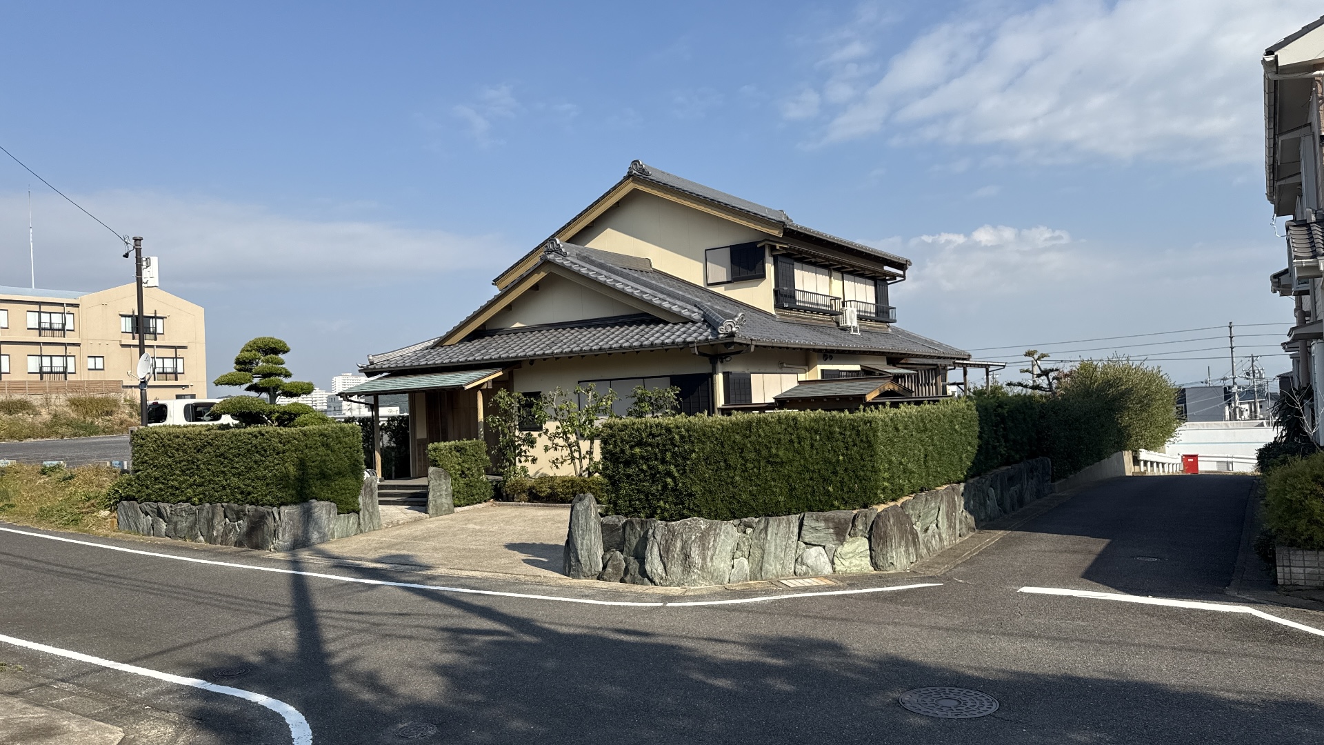 知多郡南知多町大字片名字新師崎　６SLDK 美邸